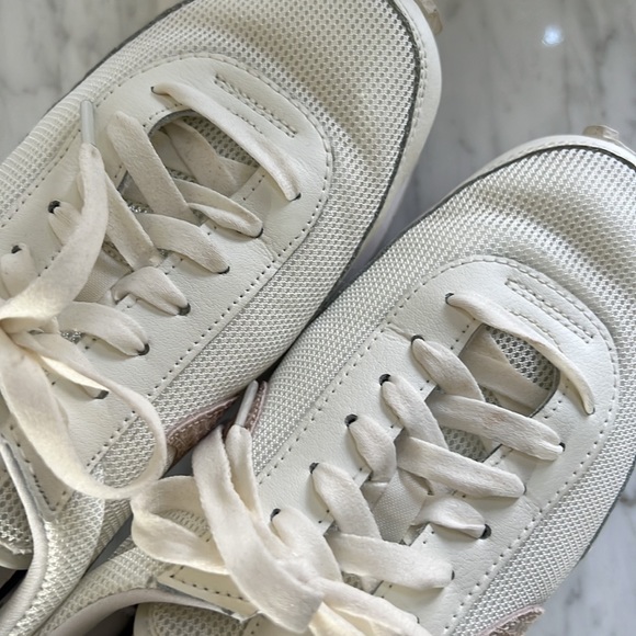 Women’s NIKE DAYBREAK Sneaker - Picture 3 of 6